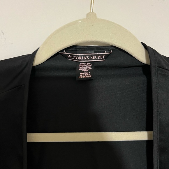 NWT Victoria’s Secret Black Lace Nightgown and Robe Set Size XL - Picture 5 of 8